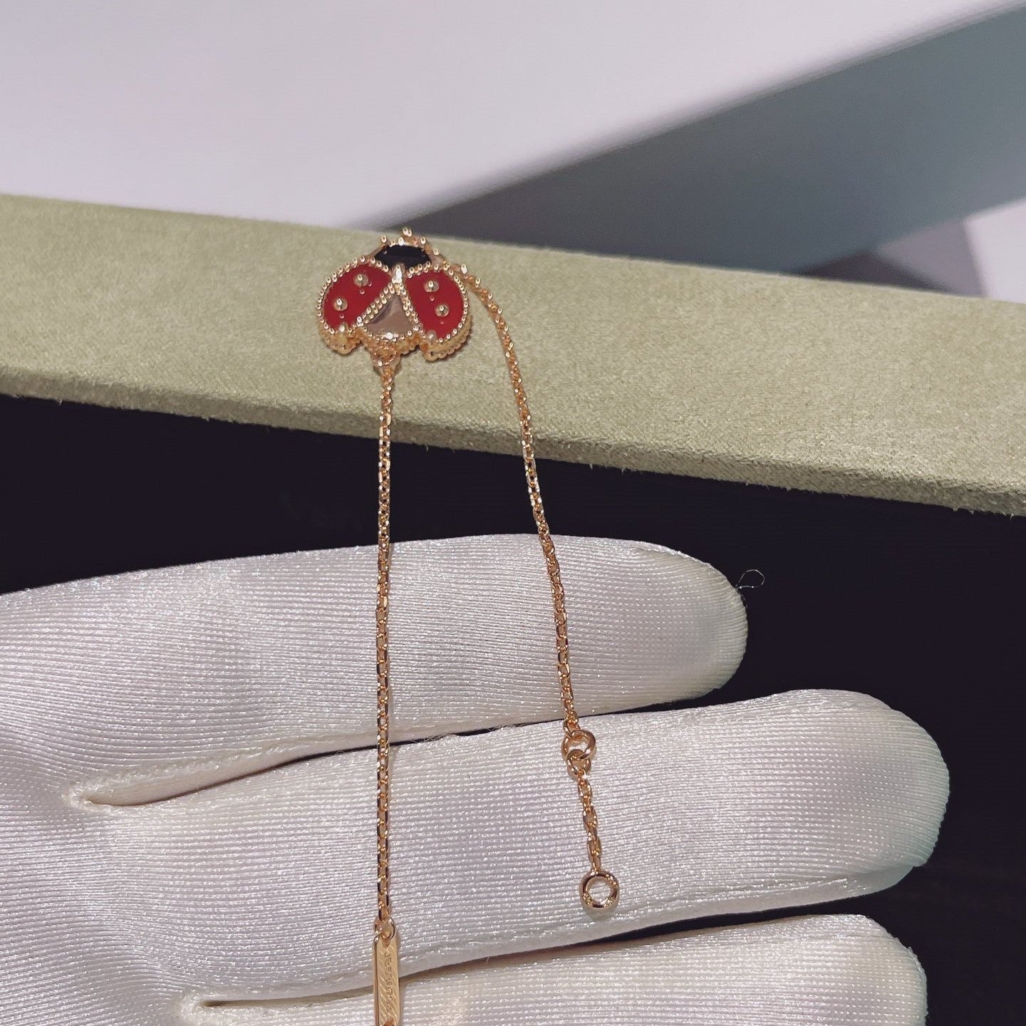 ¡®Star¡¯LUCKY SPRING 1 MOTIF PINK GOLD BRACELET