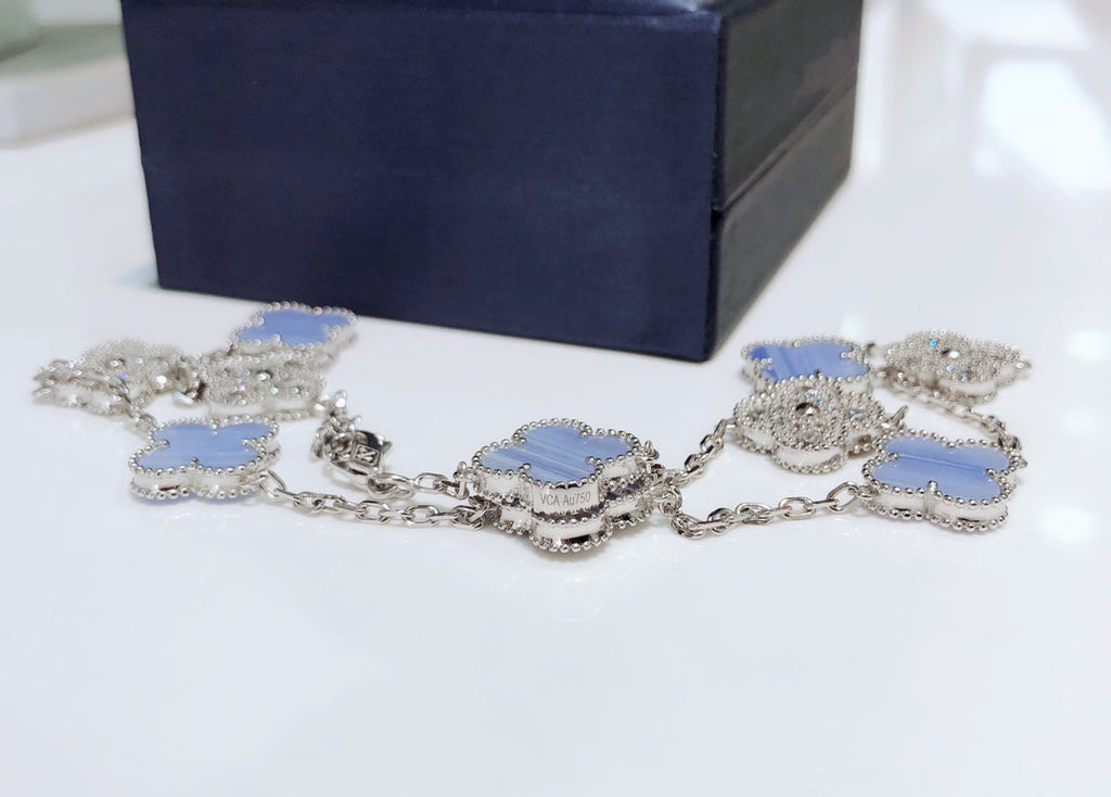 ¡®Star¡¯CLOVER 10 MOTIFS CHALCEDONY DIAMONDS SILVER NECKLACE
