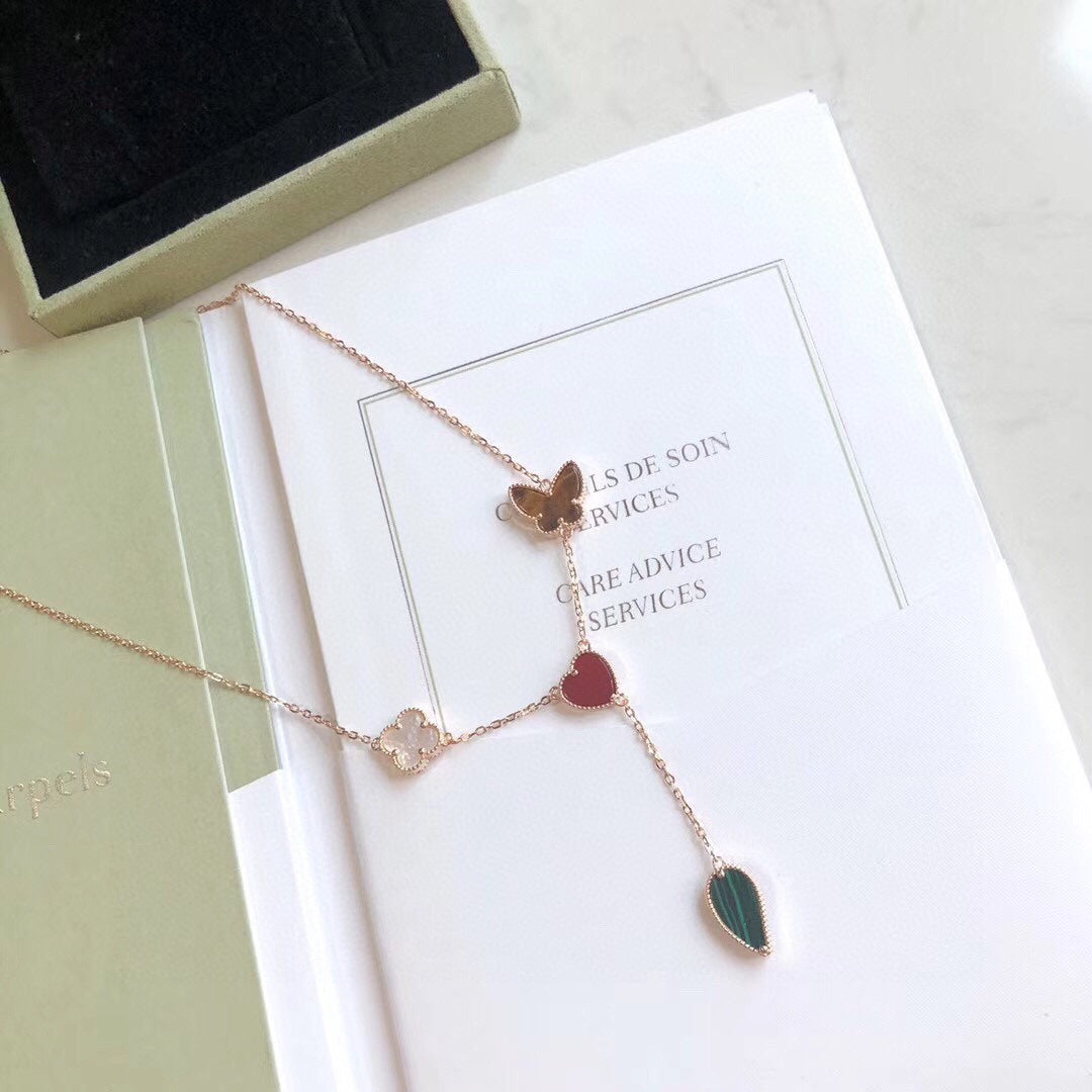 ¡®Star¡¯LUCKY SPRING 4 MOTIFS ROSE GOLD NECKLACE