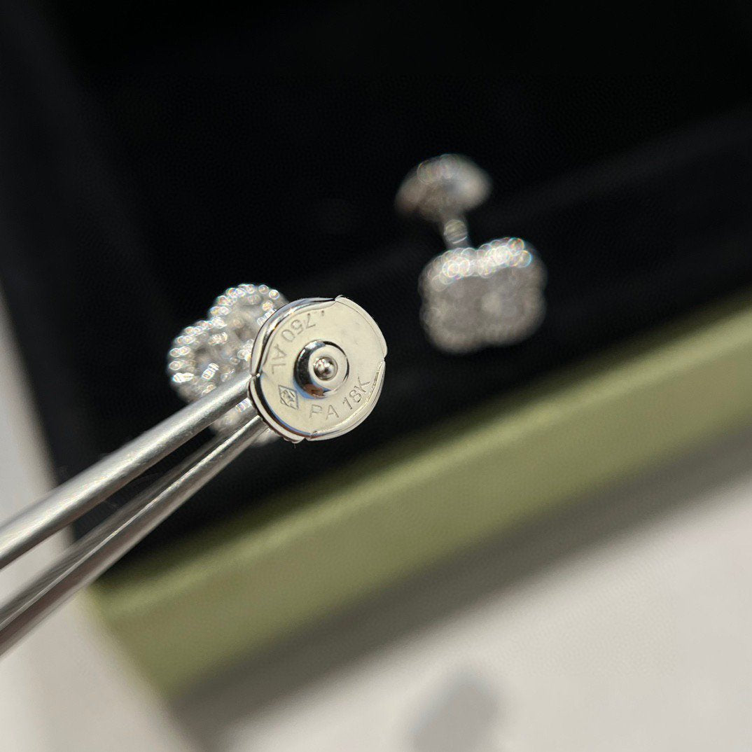 ¡®Star¡¯CLOVER MINI DIAMOND STUD EARRINGS