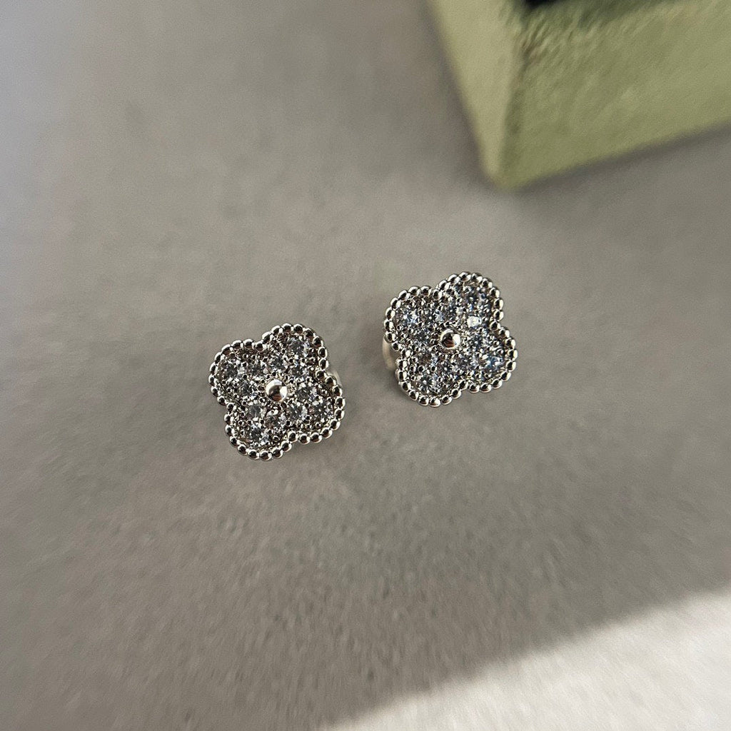 ¡®Star¡¯CLOVER MINI DIAMOND STUD EARRINGS